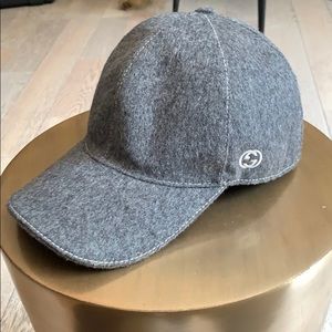 Gucci baseball hat Brand New %100 authentic